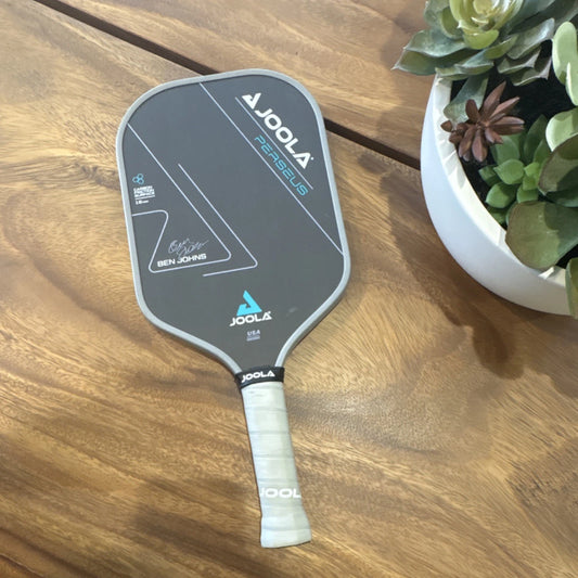 JOOLA PERSEUS Pickleball Paddle Ben Johns Signature Carbon Fiber Performance Paddle Gray