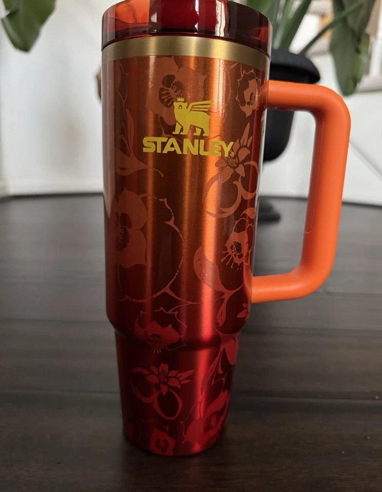 Stanley 1913 x Karol G 30oz H2.0 FlowState Quencher Tumbler